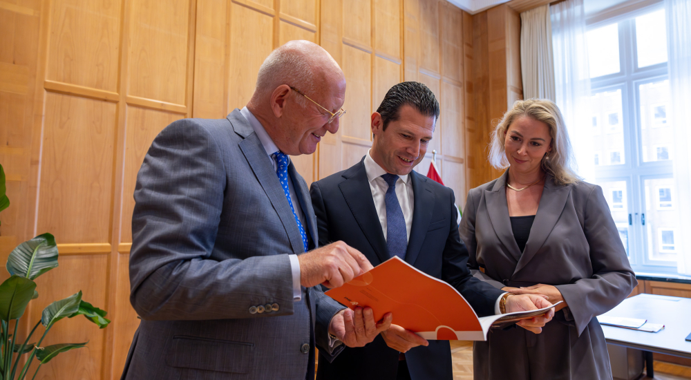 Theo Henrar, Dirk Beljaarts en Eveliene Langendijk