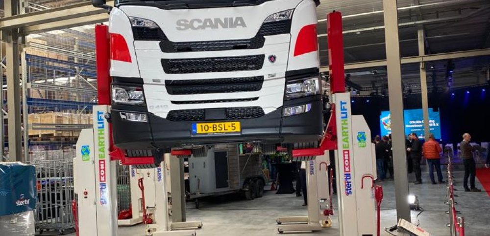 Scania Truck heffen Stertil