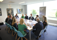 Aan tafel bij Promolding