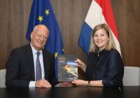 Theo Henrar en Liesje Schreinemacher